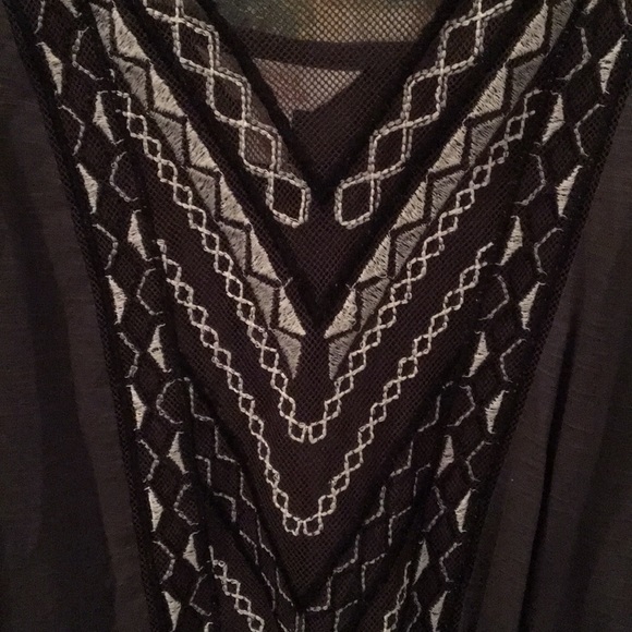 Sun & Shadow Tank - Picture 3 of 4